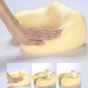 u-shaped-massage-pillow-6