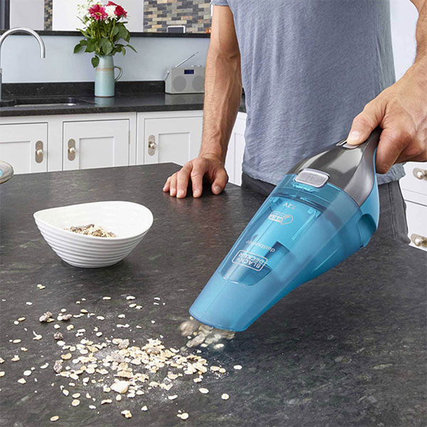 black and decker dustbuster 7.2v 4